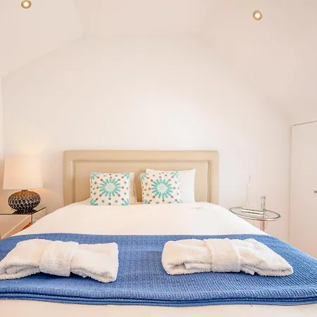 شقة Guestready - Charming Retreat In Vibrant